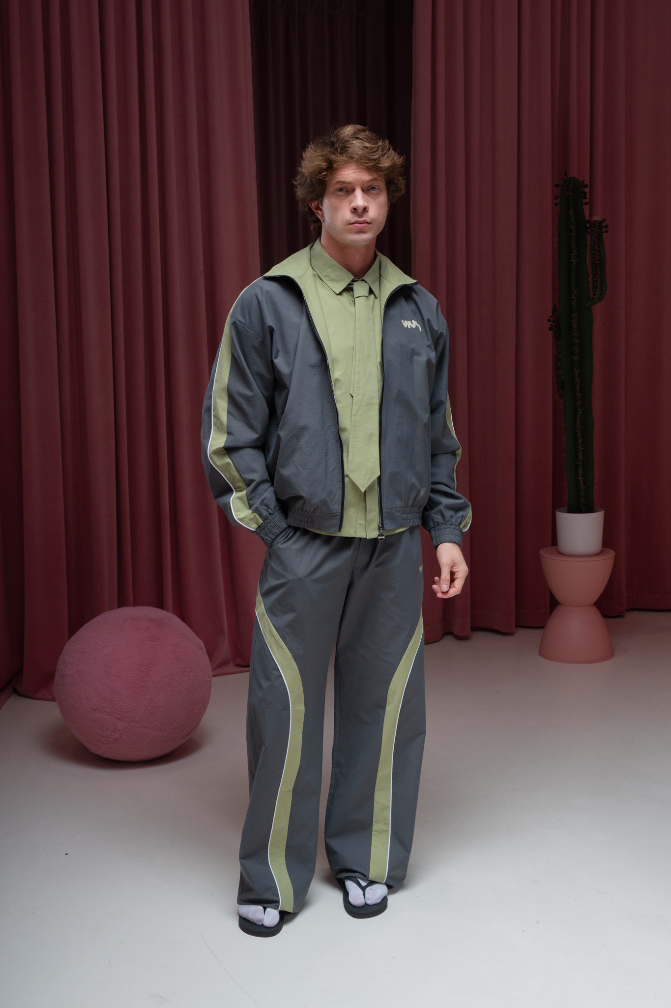 Ветровка-олимпийка Графит