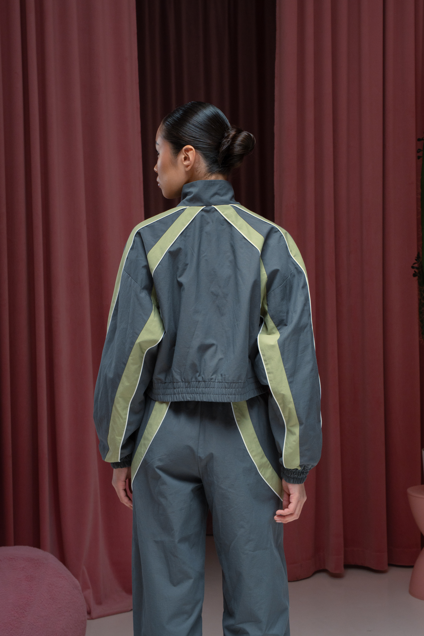 Ветровка-олимпийка Graphite