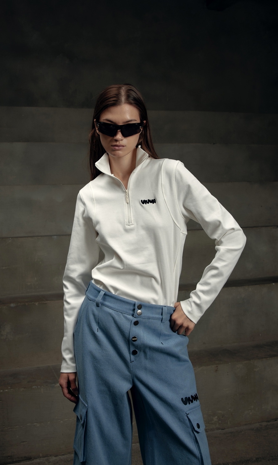 Водолазка с молнией молочная