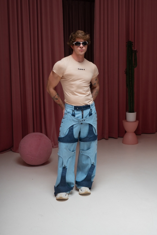 Джинсы с карабинами ПАЗЛ